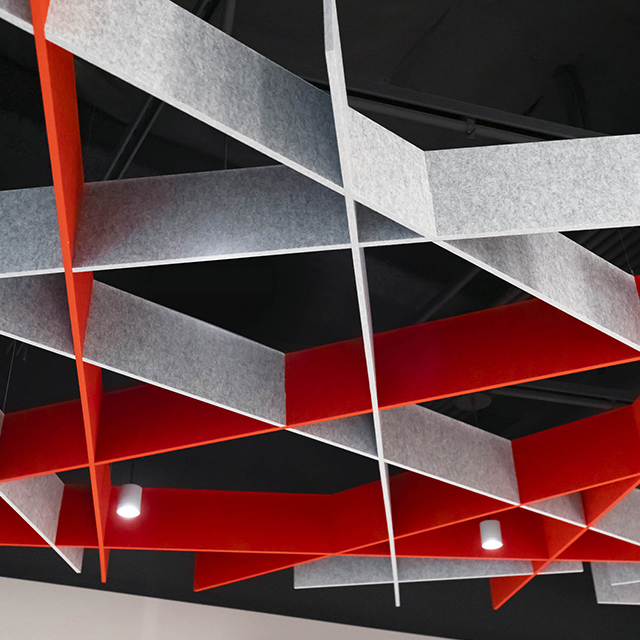 Módulos de teto acústico irregulares